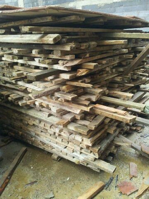 專業(yè)高價(jià)回收廢舊建筑木材 唐山永發(fā)二手木材銷售服務(wù)介紹